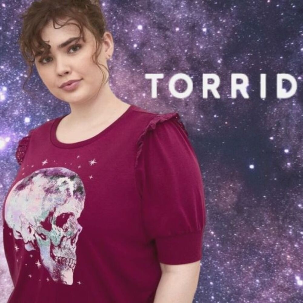 Torrid Womens Celestial Skull Puff Sleeve Graphic Top French Terry Berry 2